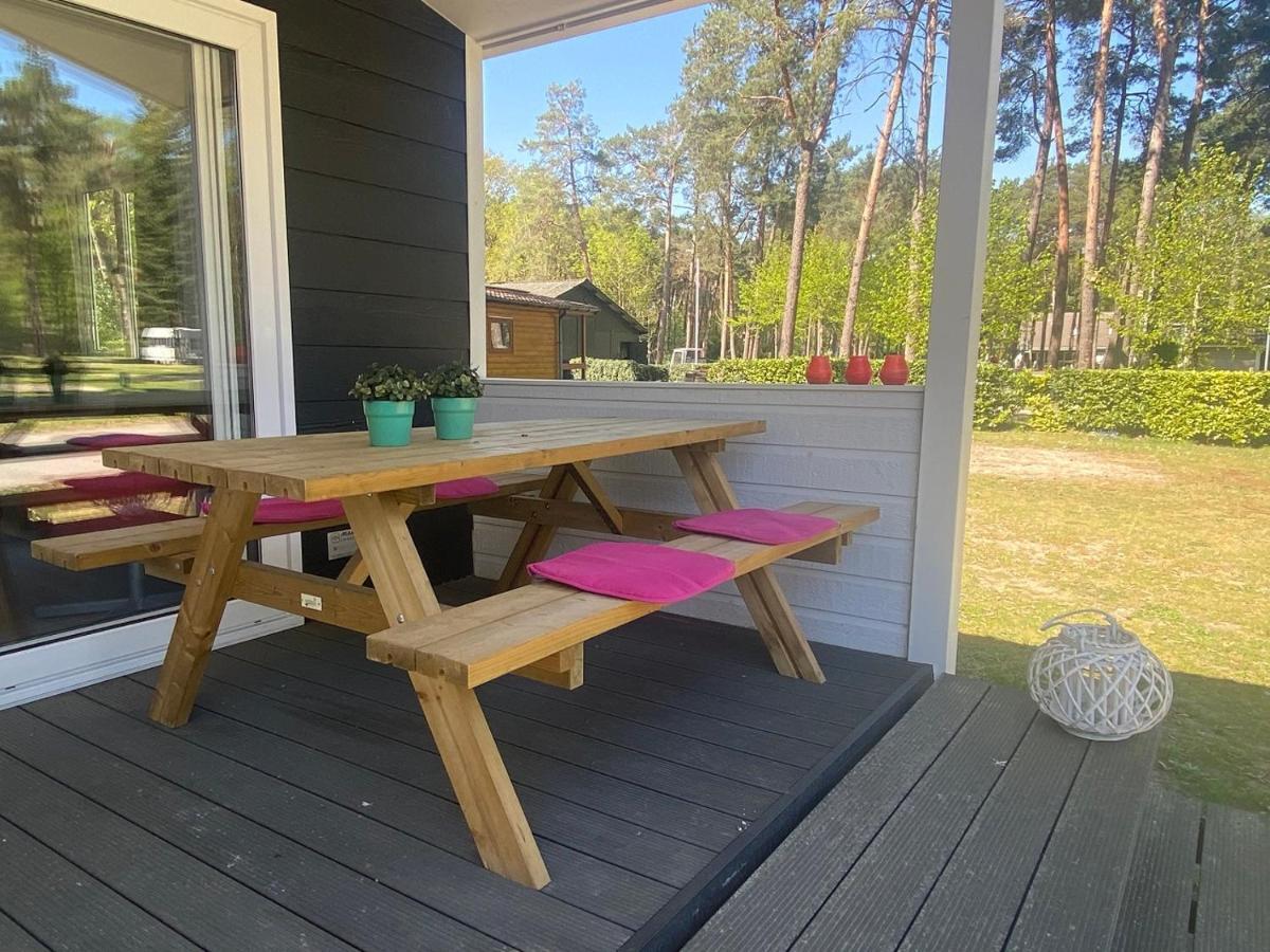 Vakantiepark De Reebok Ойстервик Екстериор снимка